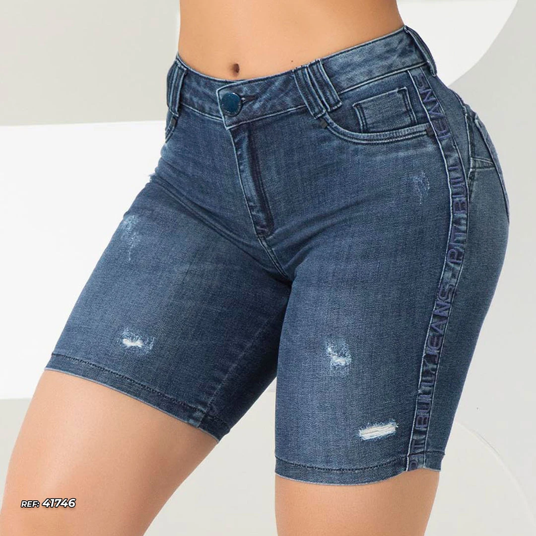 REPRESENTAÇÃO JEANS WOMEN BERMUDA SHORT - 41746 3 REPRESENTAÇÃO JEANS WOMEN BERMUDA SHORT - 41746