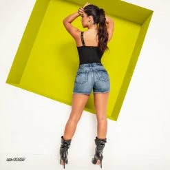 PL JEANS Loose Shorts With Destroyed - 60027