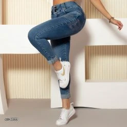 PL JEANS Women Cropped Pants With Magic Waist Effect - 60159