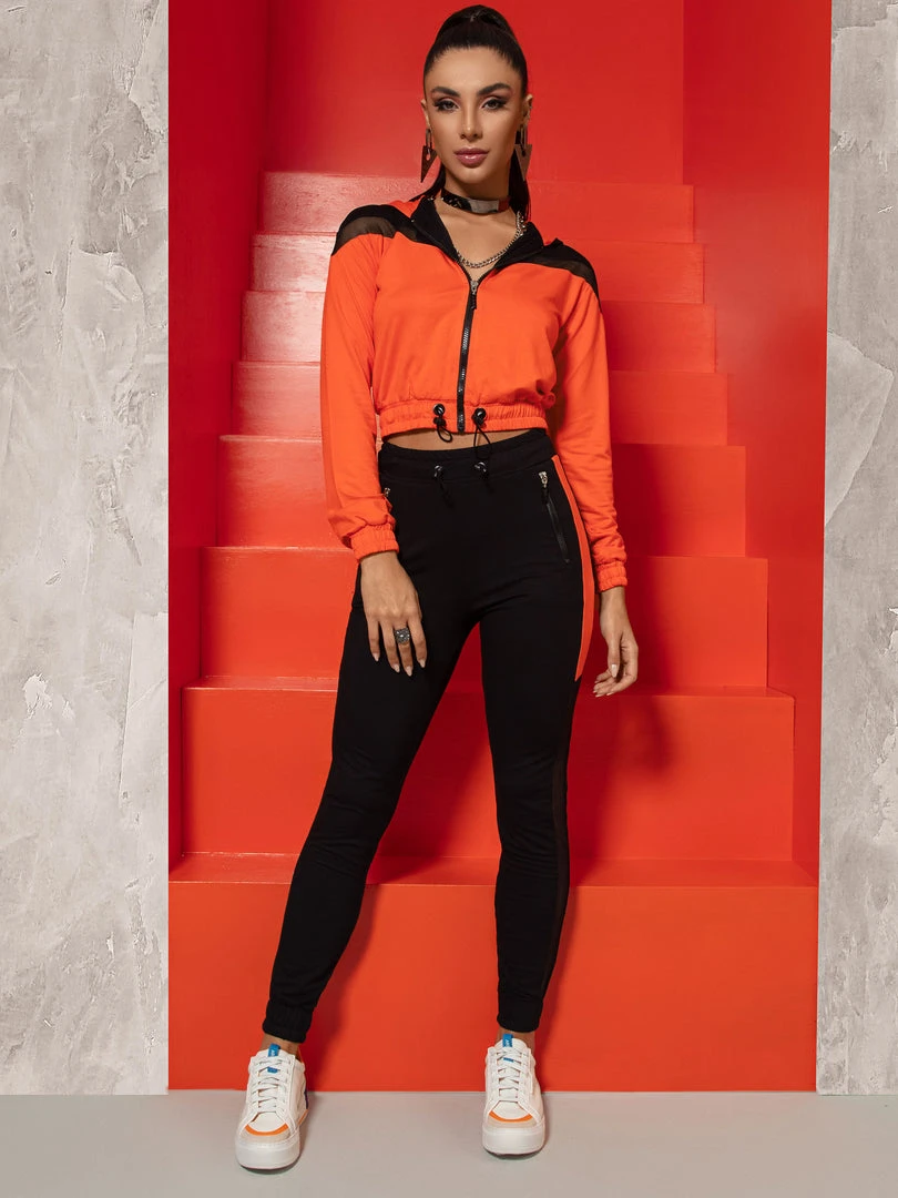 PL MALHA 62336 - Cropped Sweatshirt Jacket With Perfect Fit And Black Cutouts 6 PL MALHA 62336 - Cropped Sweatshirt Jacket With Perfect Fit And Black Cutouts