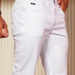 PIT BULL JEANS 62814 - Men's Classic White Shorts With Exclusive Logomania