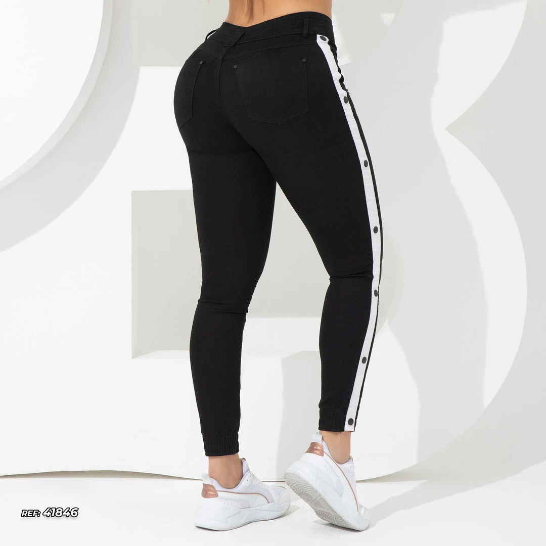 REPRESENTAÇÃO JEANS WOMEN COLLOR JOGGER PANTS - 41846 Turbo Collection 5 REPRESENTAÇÃO JEANS WOMEN COLLOR JOGGER PANTS - 41846 Turbo Collection