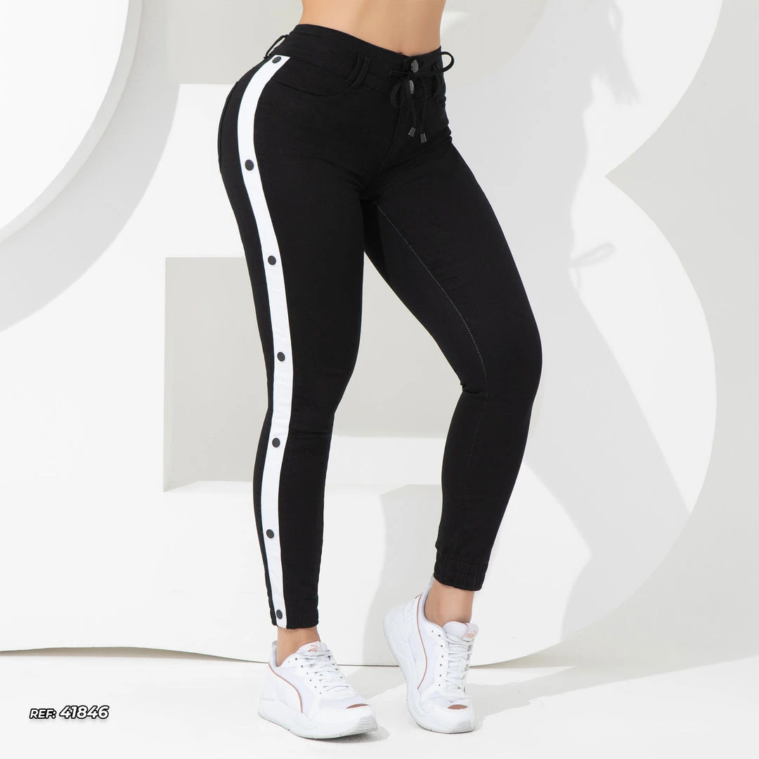 REPRESENTAÇÃO JEANS WOMEN COLLOR JOGGER PANTS - 41846 Turbo Collection 4 REPRESENTAÇÃO JEANS WOMEN COLLOR JOGGER PANTS - 41846 Turbo Collection